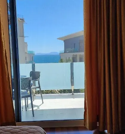 3b Boutique 4* Sarande