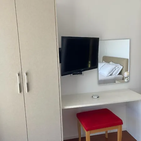 3b Boutique 4* Sarande