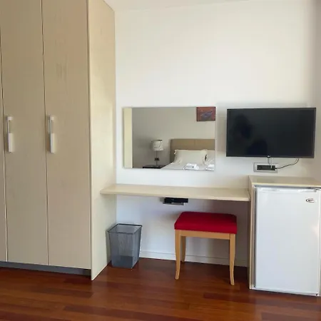 3b Boutique 4* Sarande